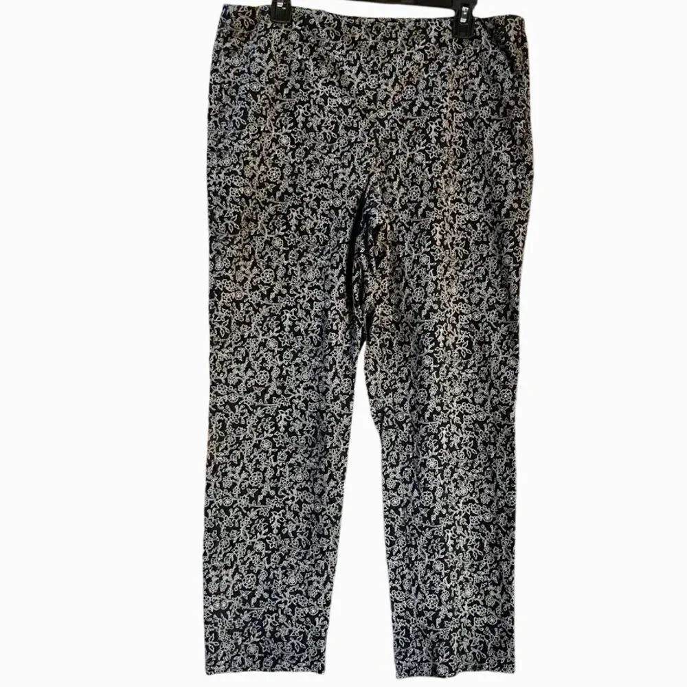 J Jill Floral Ankle Length Pants in Black/White Women’s 14